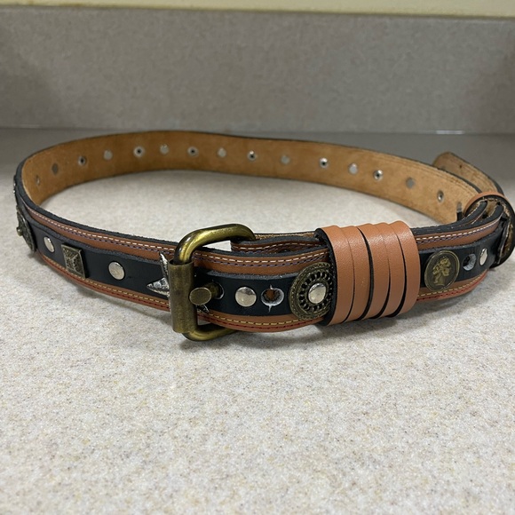 Leather Waist Belt Metal Rivet Studded Waistband Coins Stars Squares 30-35” EUC - Picture 3 of 8